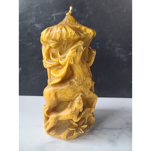 Vintage Hand Carved Hunting Themed 3-D Candle - Picture 5 of 10